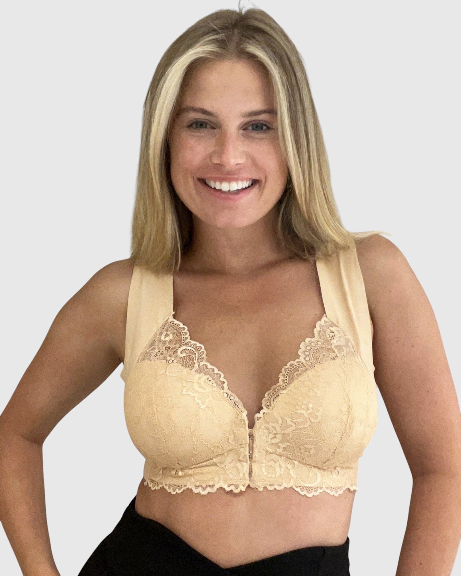 Lúcia | Elöl záródó sportmelltartó kényelem